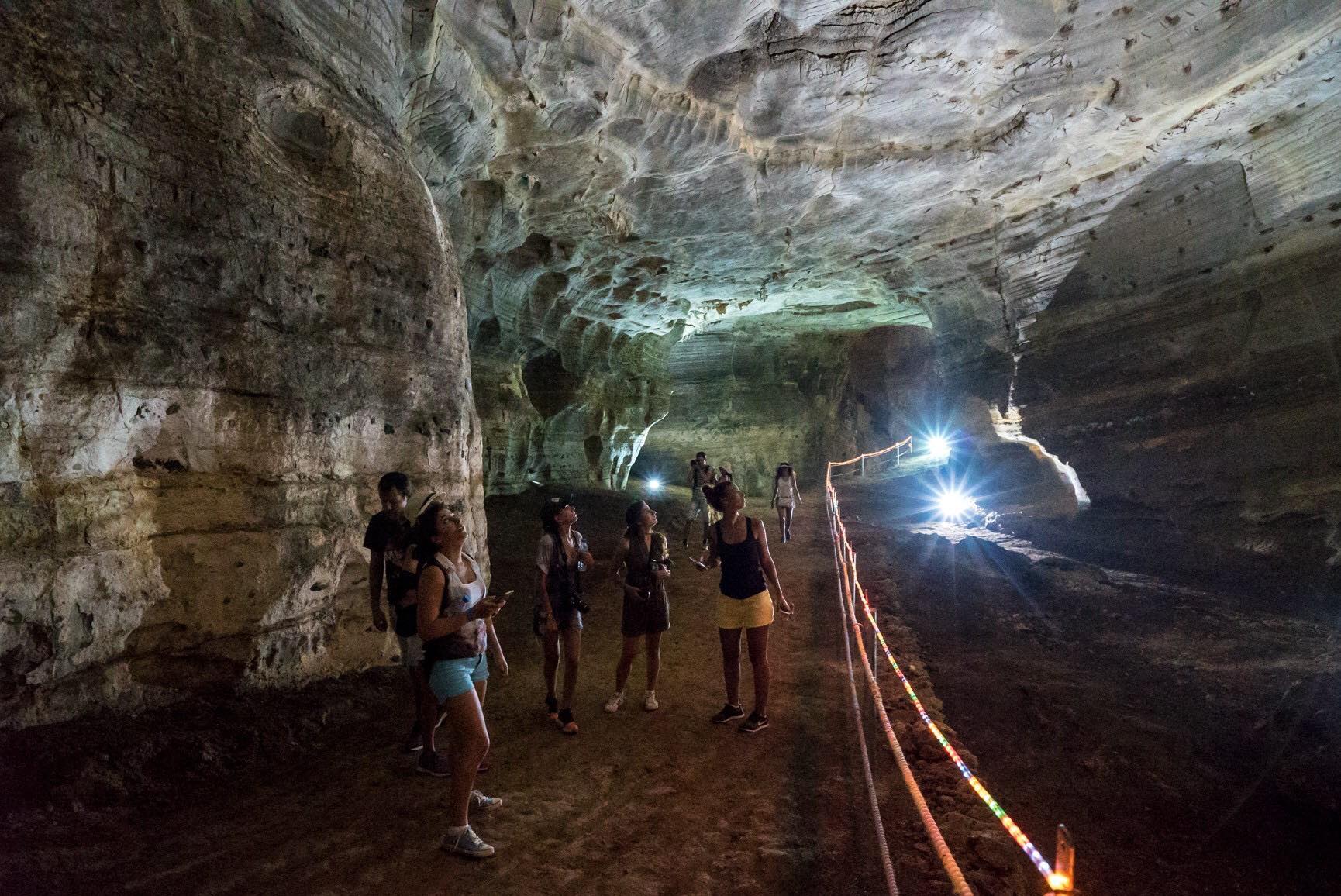 Aménagement du site de la grotte du chameau